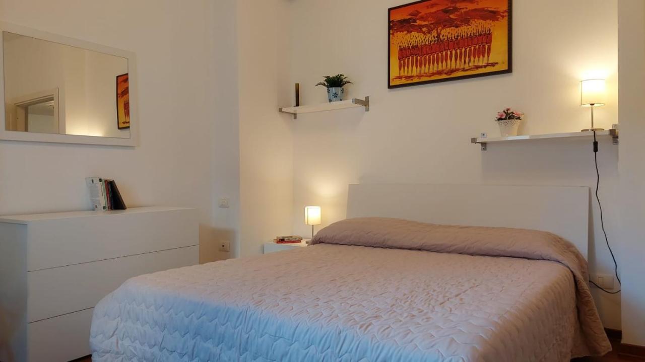Casa Vacanze I Leoni Емполи Екстериор снимка