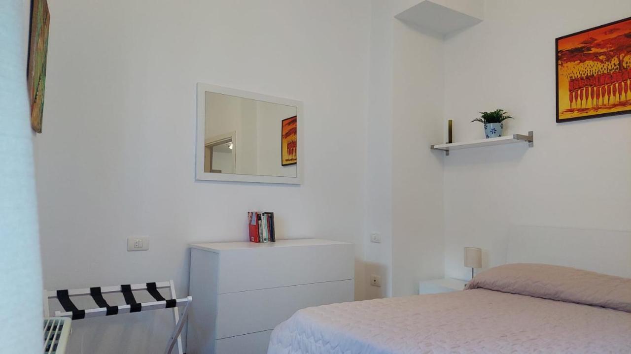 Casa Vacanze I Leoni Емполи Екстериор снимка